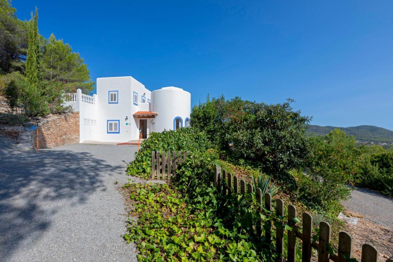 Charming Villa With Pool, Can Toni Mateu. Сан-Карлос-де-Перальта Экстерьер фото